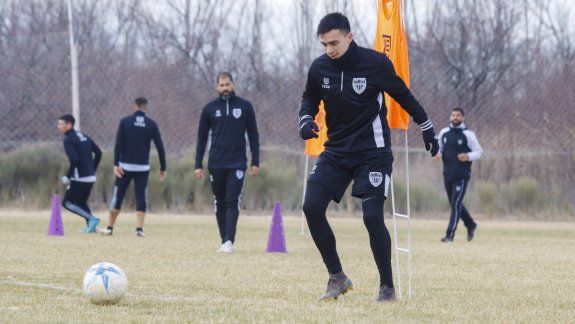 Brian Gamberte tuvo su debut en Cipo en el último partido ante Sol de Mayo.