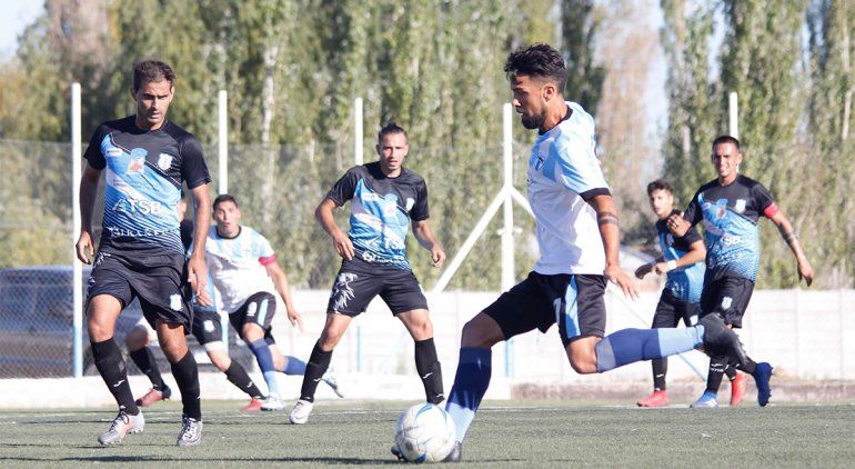 Viejos conocidos de La Amistad, más Alianza de Cutral Co