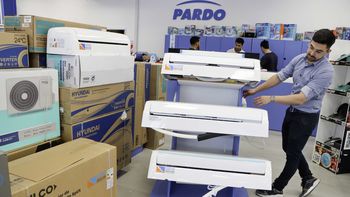 El precio de los aires acondicionados comienzan en 600.000 pesos y pueden llegar a costar 1.600.000 pesos.&nbsp;