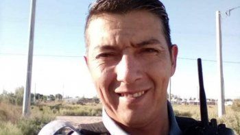 reconocen al policia que salvo a un hombre en el canal de el 30 reconocen al policia que salvo a un hombre en el canal de el 30