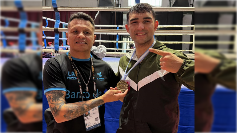 En boxeo Cristian el Gitano Beltrán se quedó con el oro en Rosario.