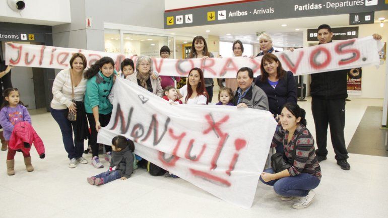 Julieta iba a China para continuar su tratamiento.