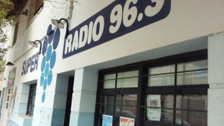 Covid-19: suspenden la transmisión de una radio del Alto Valle por un caso positivo