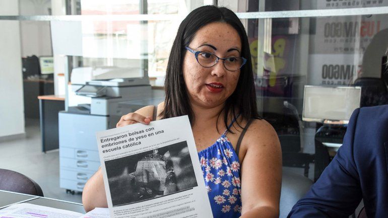 Colegio religioso de Centenario sancionó a docente por hablar contra la dictadura