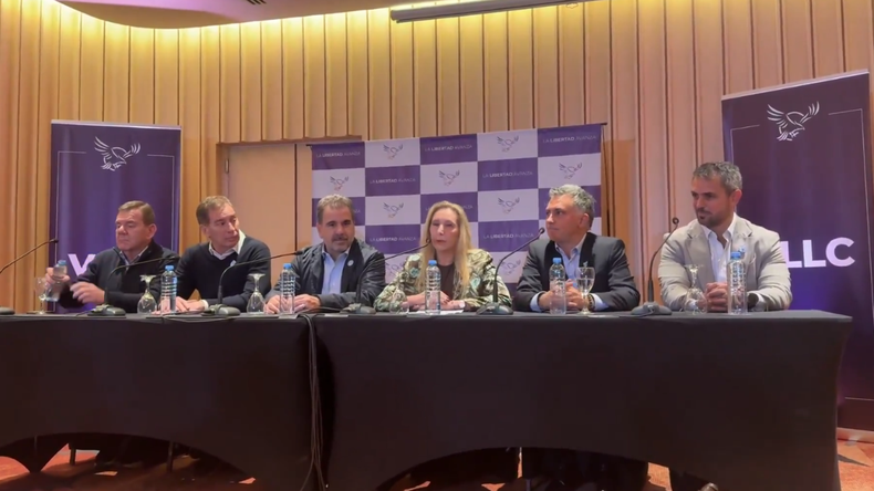 Karina Milei encabezó la conferencia de prensa del acuerdo entre LLA y el PRO