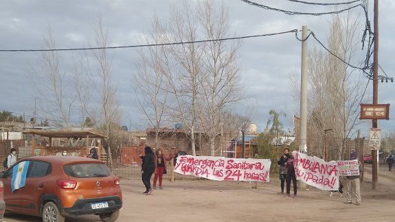 Multitudinaria caravana por la salud en Las Perlas