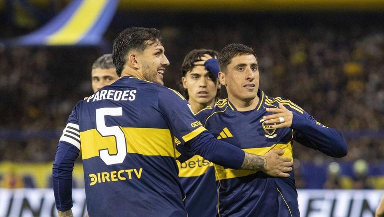 El clásico entre Boca y Racing se juega en La Bombonera.