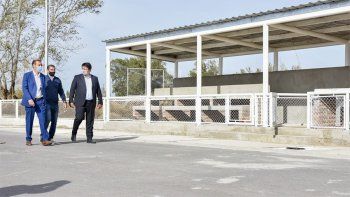 avanza la obra de la cancha de hockey en ciudad deportiva