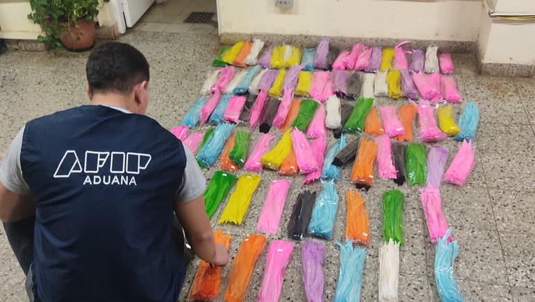La Aduana secuestró mercadería ilegal en la frontera con Brasil