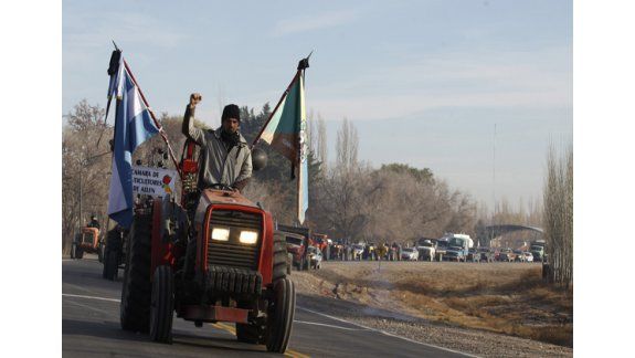 productores realizaran un tractorazo el jueves