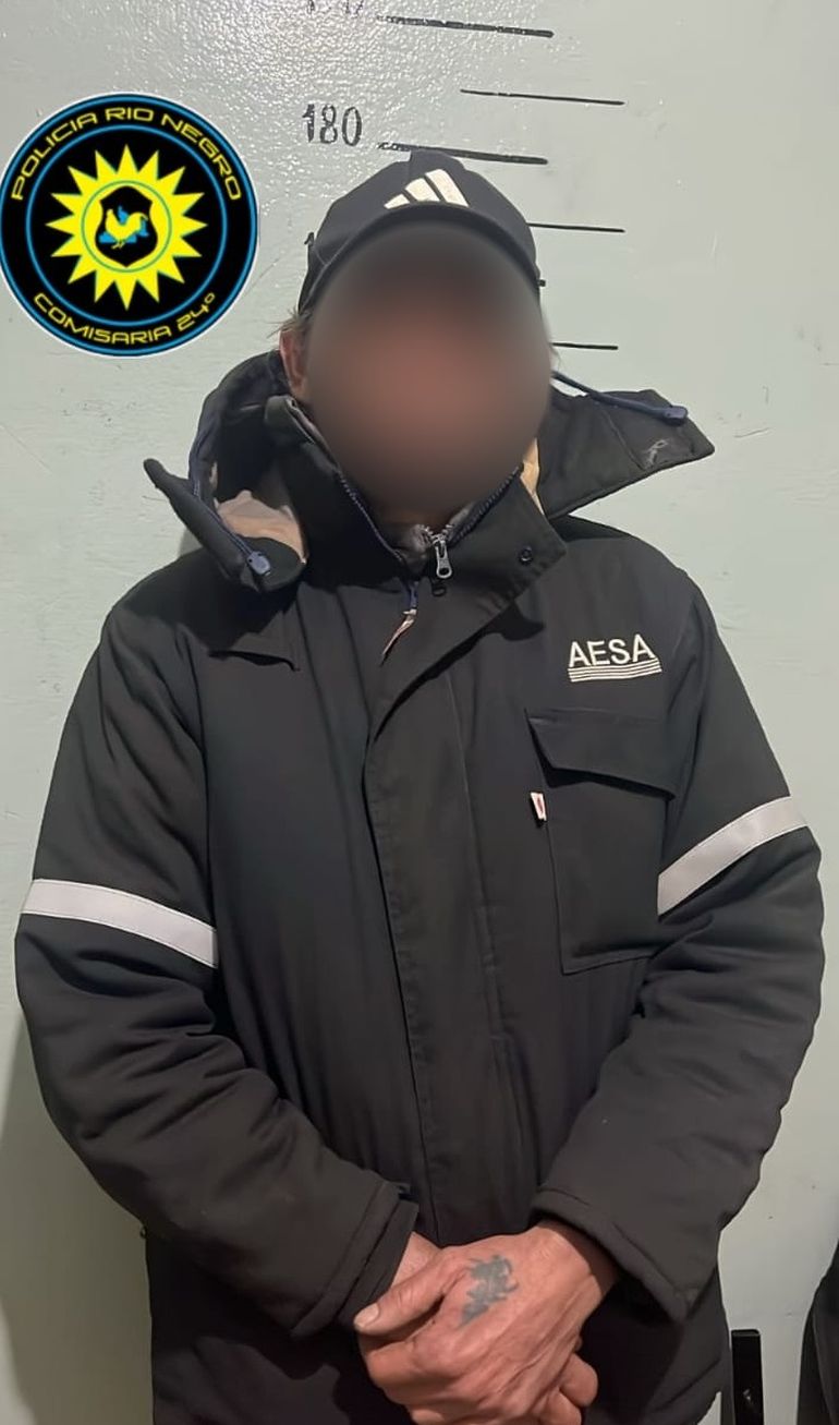 Un hombre con pedido de captura fue identificado en un control sobre Manuel Estrada y Quadrini.