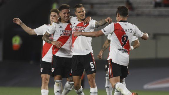 El mejor de los Argentinos: River goleó al Bicho