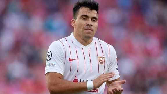 Millonario contrato: Sevilla le renovó a Acuña