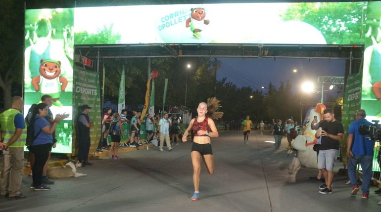 Ema L&oacute;pez, la m&aacute;s veloz entre las mujeres.