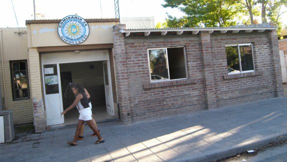 La mamá de la niña concretó la denuncia por el abuso en la Comisaría 24º.