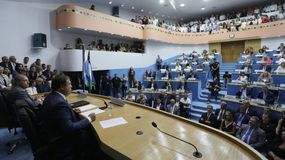 Alberto Weretilneck: Hoy Río Negro está en marcha y sabe a dónde va | LMCipolletti.com Alberto Weretilneck: Hoy Río Negro está en marcha y sabe a dónde va