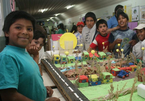 Orgullo y compromiso de la Escuela 285