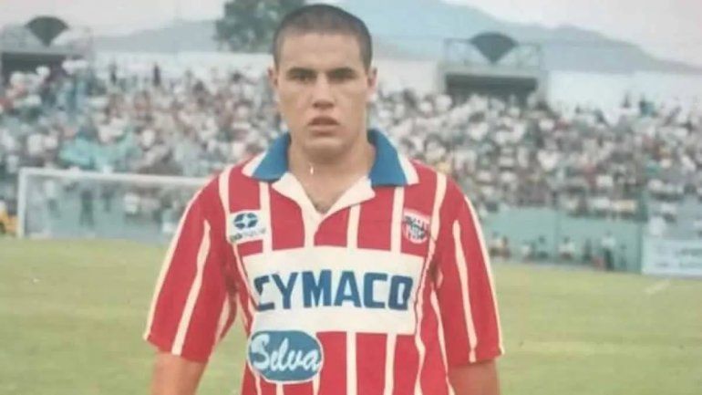 Conmoción en el fútbol: se suicidó otro jugador